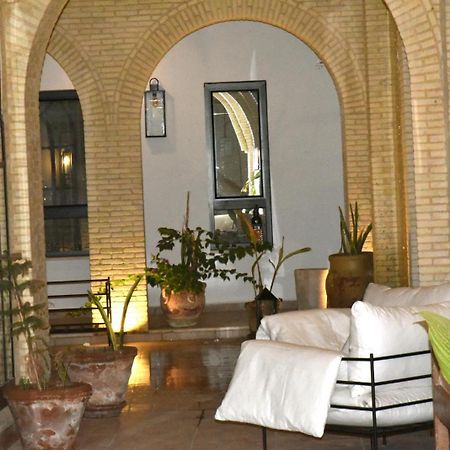 Maison D'Hotes Villa Fatima Тозьор Екстериор снимка